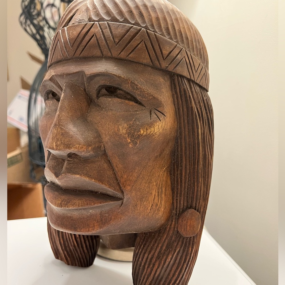 Vintage Hand Carved Wood Native American Indian Head Wall sculpture - Picture 4 of 12
